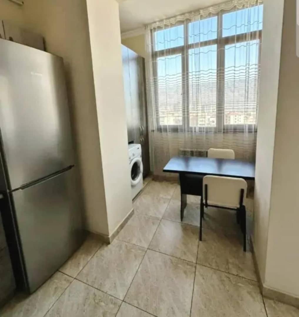 Elite Apartments Erivan Exterior foto