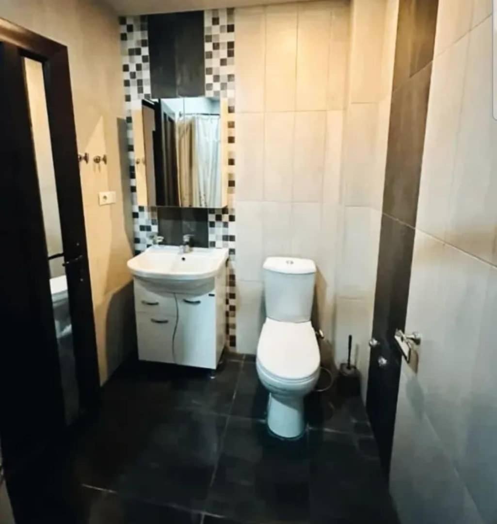 Elite Apartments Erivan Exterior foto